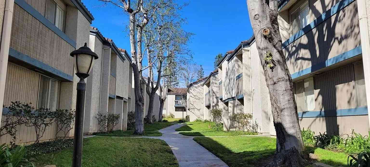 courtyard walkway