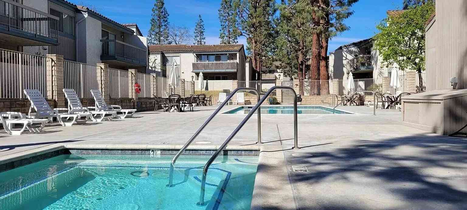 poolside lounge chairs